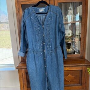 Vintage Embroidered Long-Sleeve Denim Dress - Blue